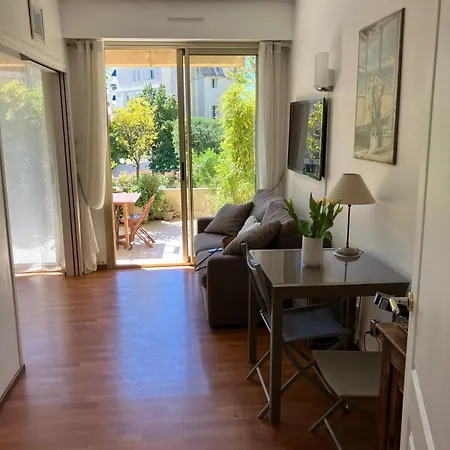 Beaulieu 滨海博利厄