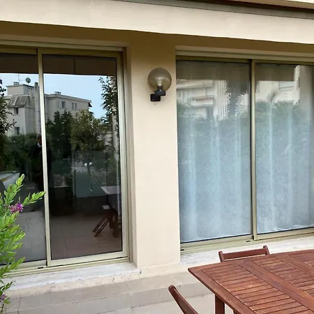 Beaulieu 滨海博利厄