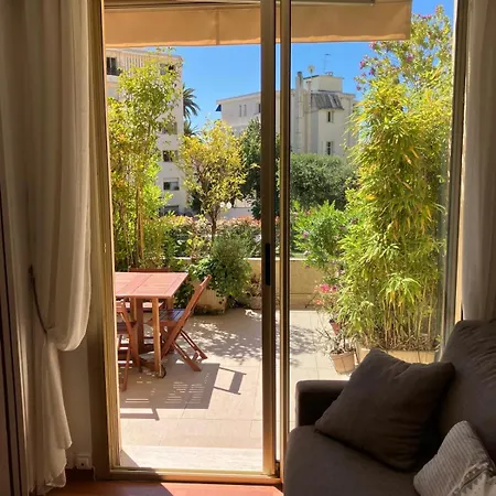 Apartament Beaulieu *